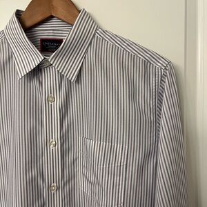 UNTUCKit Men's Striped Shirt